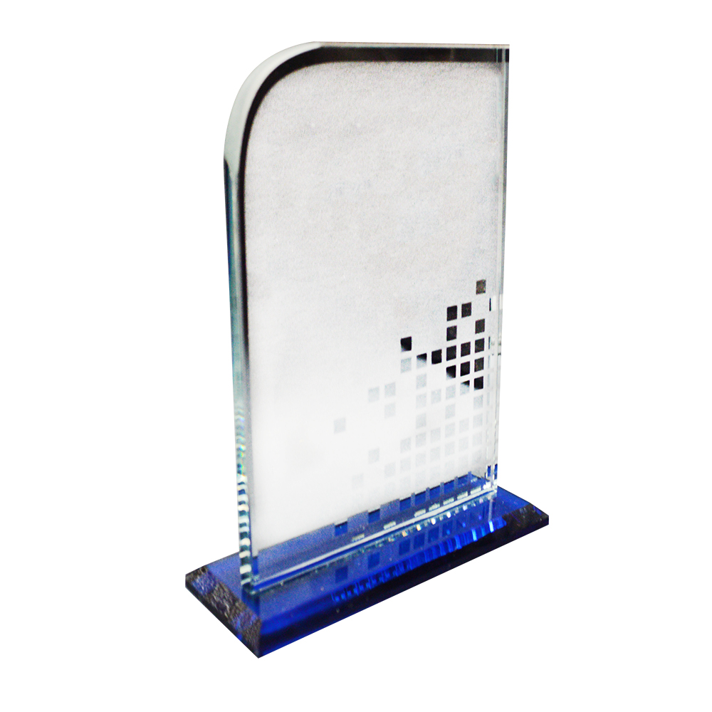  Reconocimiento de Cristal Tieva